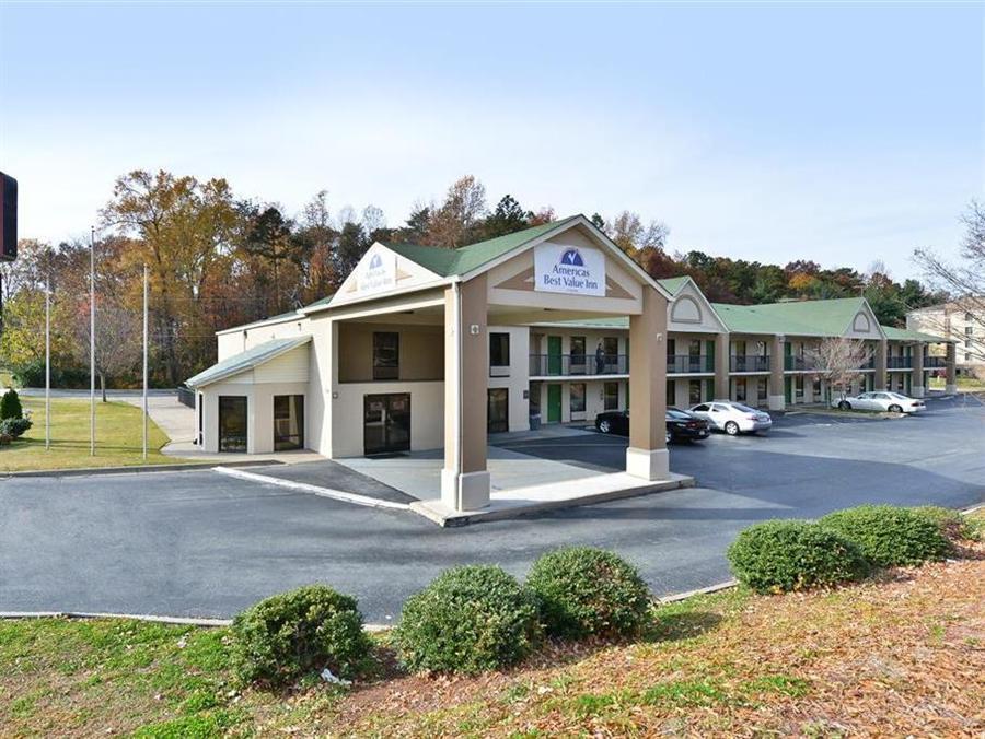 Towneplace Suites By Marriott Greensboro Coliseum Area Dış mekan fotoğraf